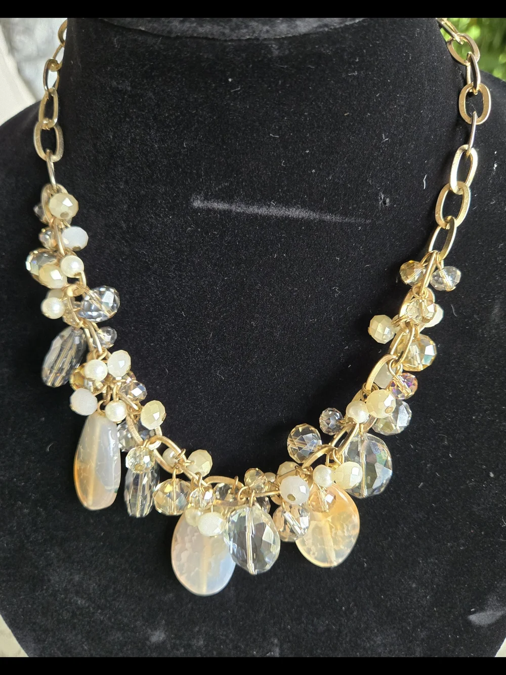 Gold-Tone Cluster Statement Necklace Agate Crystal Beads Peach Clear Smoky Grey